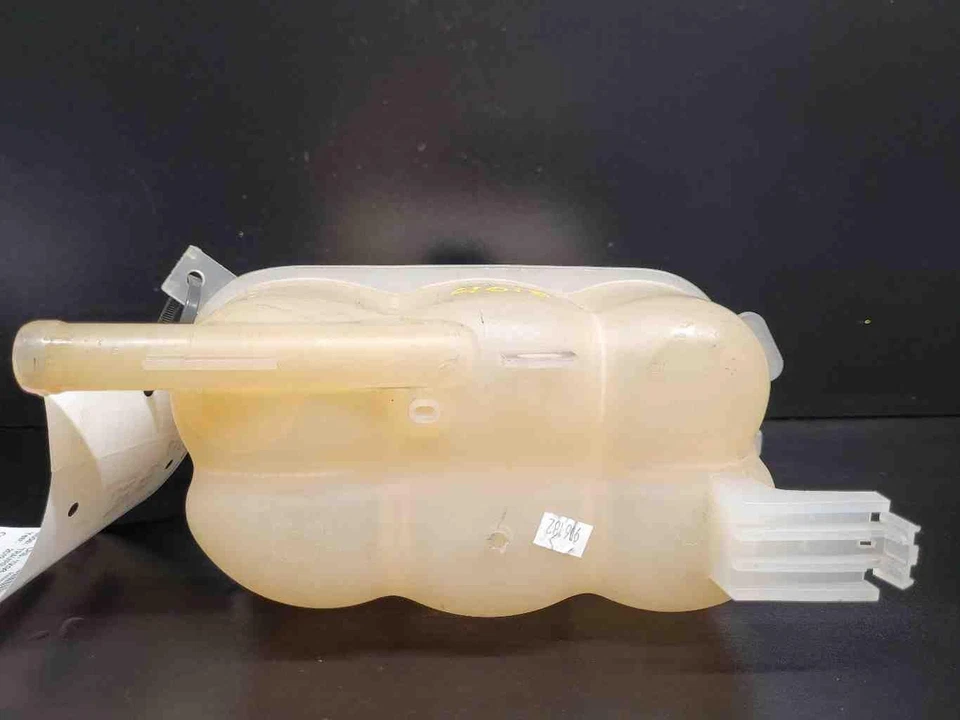 ✅ 2024 CHEVY TRAVERSE COOLANT RECOVERY BOTTLE OEM - Image 4 of 4