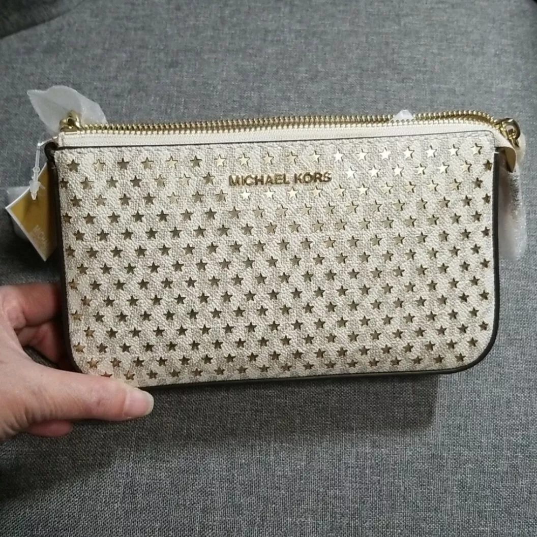 kors chain pouchette