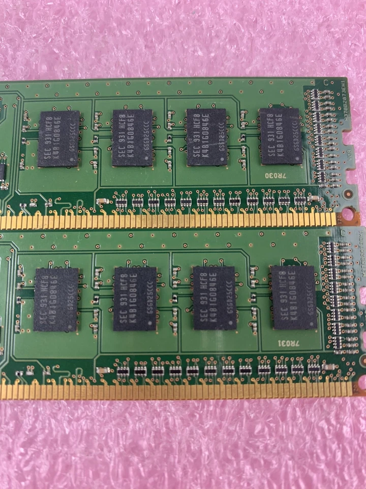 Lot( 2 ) 1GB Samsung M378B2873EH1-CF8 PC3-8500 DDR3-1066 Desktop RAM Memory - Image 4 of 4
