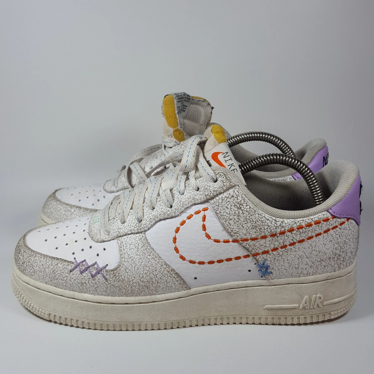 Nike Air Force 1 '07 SE Women's Shoes.