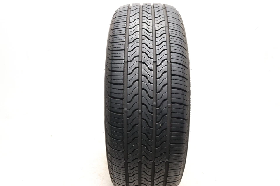 Juego de 2 Firestone 215/60R16 Usados Todas las Temporadas - 95V - 8.5/32 Foto 2 de 4