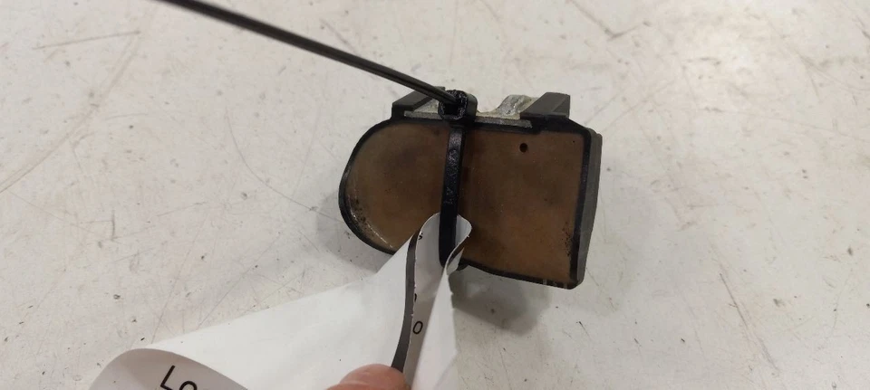 Датчик системы контроля давления в шинах Kia Soul TPMS 2010 2011 2012 2013 - Изображение 2 из 4