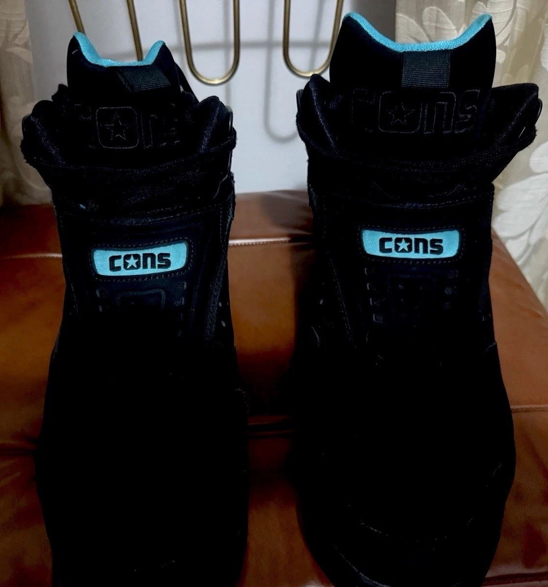 Converse (CONS) React 