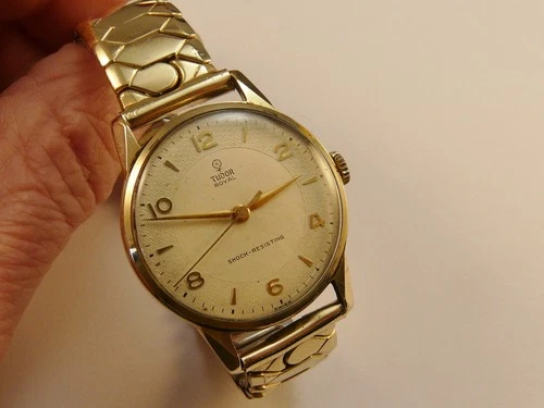 VINTAGE 1956 TUDOR ROLEX ROYAL GENTS SOLID 9ct GOLD WRISTWATCH VGC