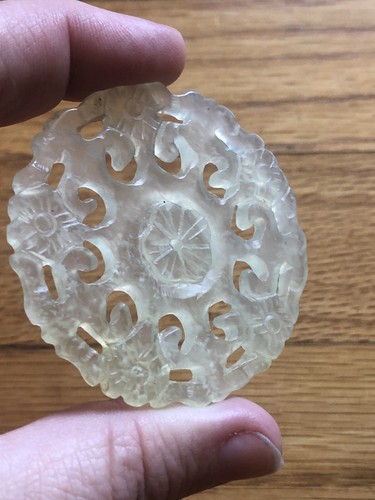 Vintage Old Stock Chinese White Nephrite Jade Pendant Translucent Carved Flowers - Picture 4 of 7