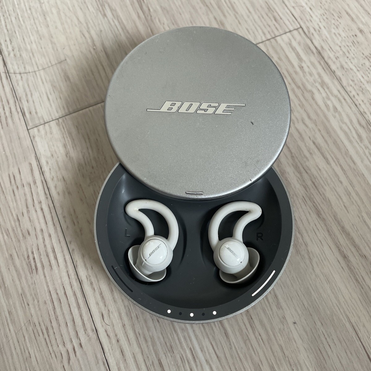 Bose Sleepbuds Wireless Sound Cancelling Earbuds White PARTS ONLY