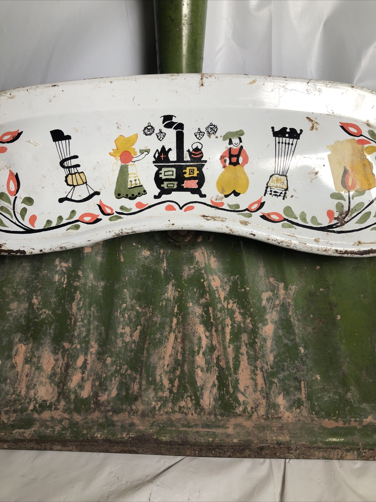 Vintage JV Reed dust pan USA steel metal home decor 