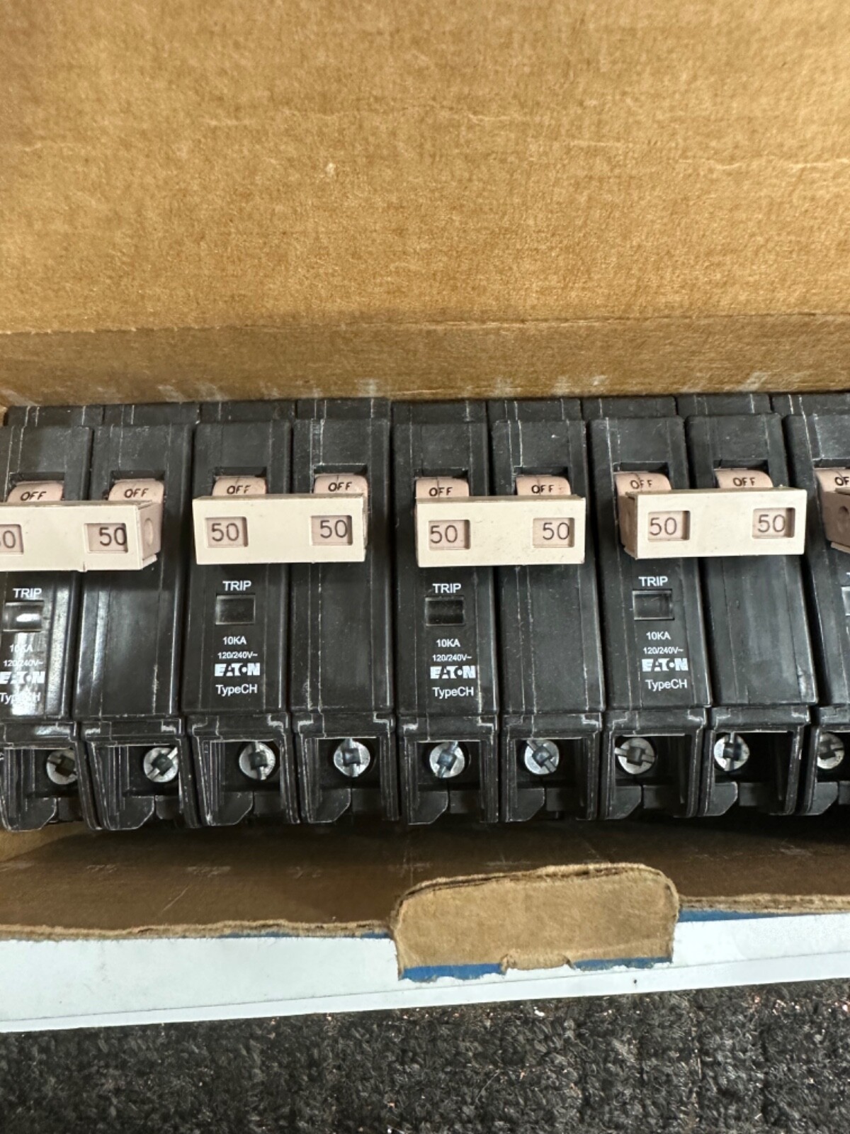 Picture 1 of 1
