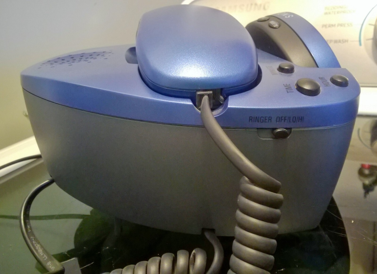 Conair CID400 Clock Radio Phone w/ Caller ID BLUE corded landline am/FM