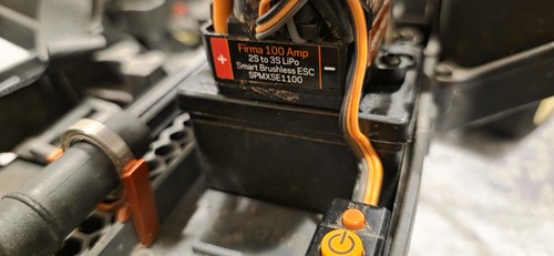 Arrma Senton 4x4 3s BLX 1/10 Brushless Shirt Course Truck With Upgrades - Picture 7 of 10
