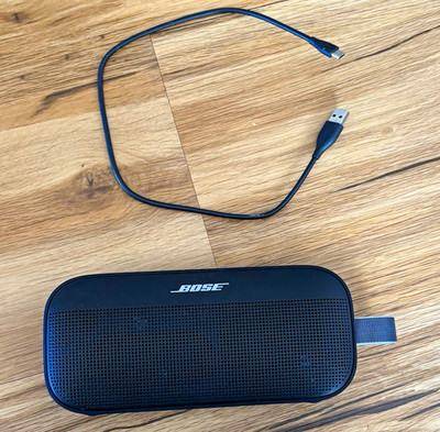 Bose SoundLink Flex 2 Tragbarer Bluetooth-Lautsprecher, Schwarz