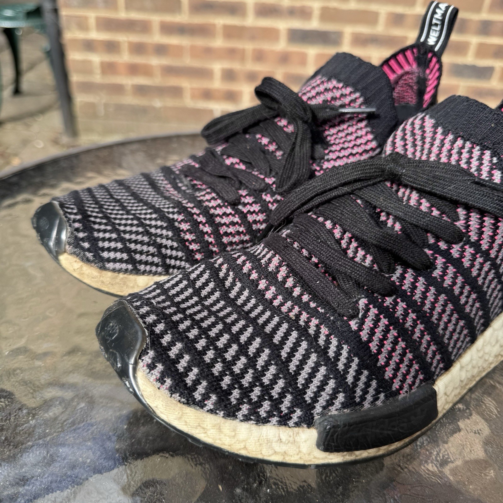 SAOLA Scarpe da ginnastica Adidas NMD R1 STLT Primeknit UK 9 5 EU 44 US 10 rosa solare nere