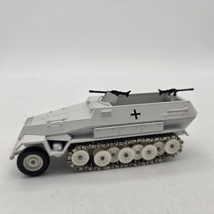 SOLIDO H-K Hanomag SD.KFZ 251/1 #241 1.74 White W/ Gun Attachment