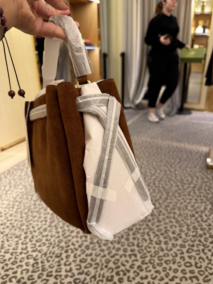 Tory Burch Romy Bolso Cubo Cuero Gamuza Marrón Bandolera Asa Superior Bolso de Mano Nuevo con Etiquetas Foto 2 de 4