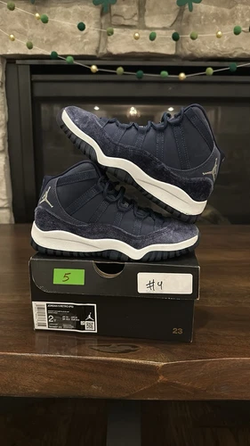 Nike AIR JORDAN 11 RETRO (PS) MIDNIGHT NAVY velluto taglia 2 anni DO3857 441 giovani