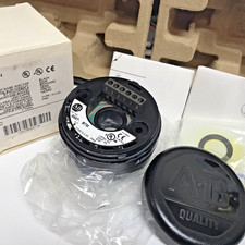 Allen Bradley 855T-BTMC Tube Mount Base and Cap for Stack LIght Tower