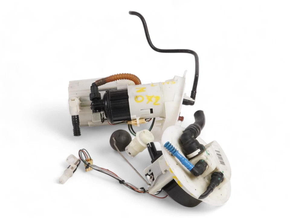 2010 - 2012 Audi S4 A4 B8 Fuel Pump Sender Unit Gasoline Tank Rear 8K0919051p Foto 2 de 4