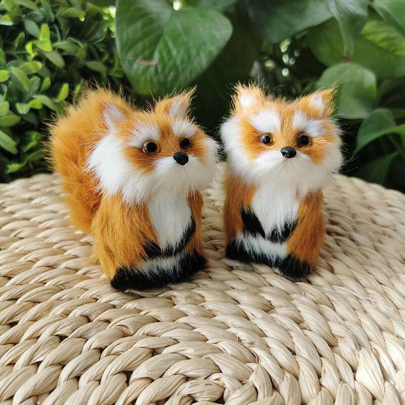 Brinquedo de pelúcia modelo animal simulado Little Fox Miniatures acessórios para casa feitos à mão - Imagem 2 de 4