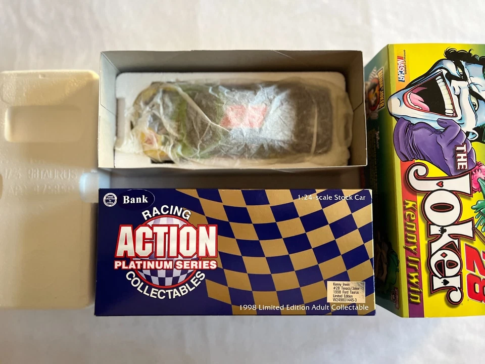 Action #28 Kenny Irwin Texaco Joker 1998 Ford Taurus #W249801445-3 1/24 Diecast - Image 4 of 4