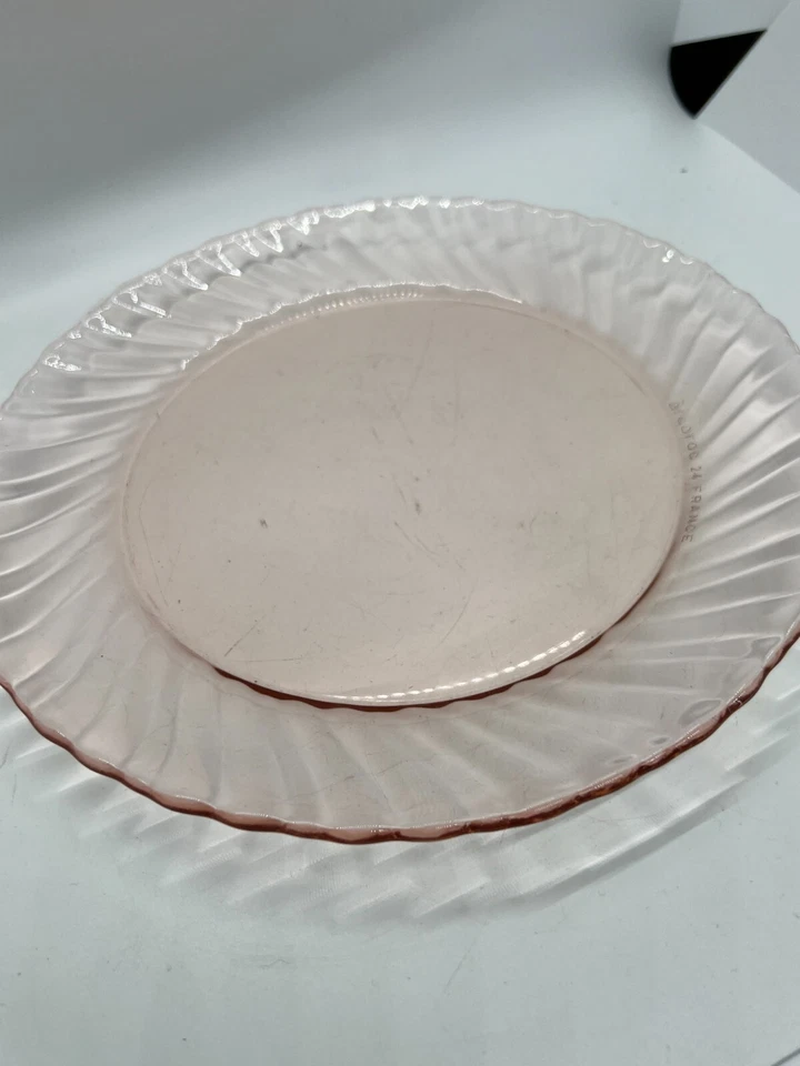 4 прозрачные стеклянные салатные или десертные тарелки Arcoroc France Pink Swirl 8,75 дюйма - Изображение 4 из 4