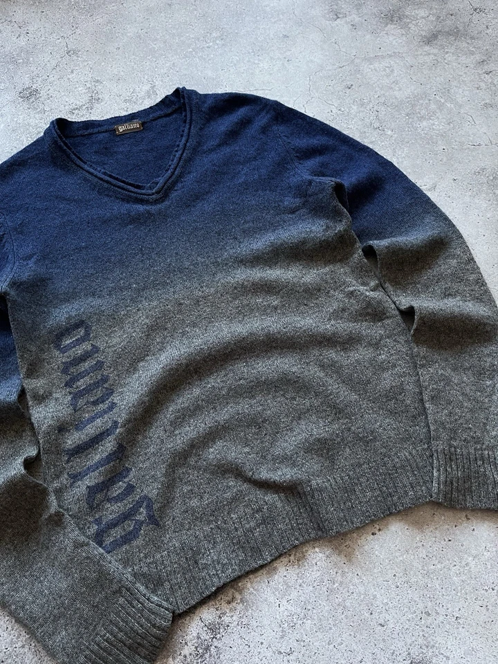 Suéter tejido vintage Galliano de dos tonos azul/gris degradado lana cuello en V para hombre talla L Foto 4 de 4