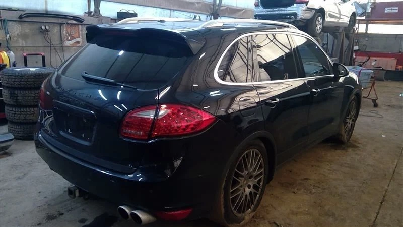 Automatic Transmission 4.8L Fits 11-18 PORSCHE CAYENNE 5822895 - Image 3 of 4