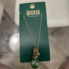 Universal Studios Wicked Emerald City Balloon Necklace Gold And Green NEW