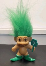 Russ 90 s I Love The Irish 3" Shamrock Sign Green Hair St Patrick s Troll Doll