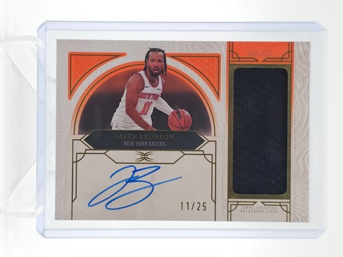 JALEN BRUNSON 2025-26 TOPPS DEFINITIVE DEFINABLE PATCH AUTO ORANGE /25 Q4496