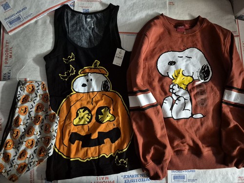 Womans-Peanuts Woodstock-Sweater-Tank Top-Underwear-Size XS 🔥