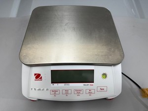 Ohaus Valor 7000 Digital Compact Bench Scale 1500g .0001 LB V71P1502T NSF USDA
