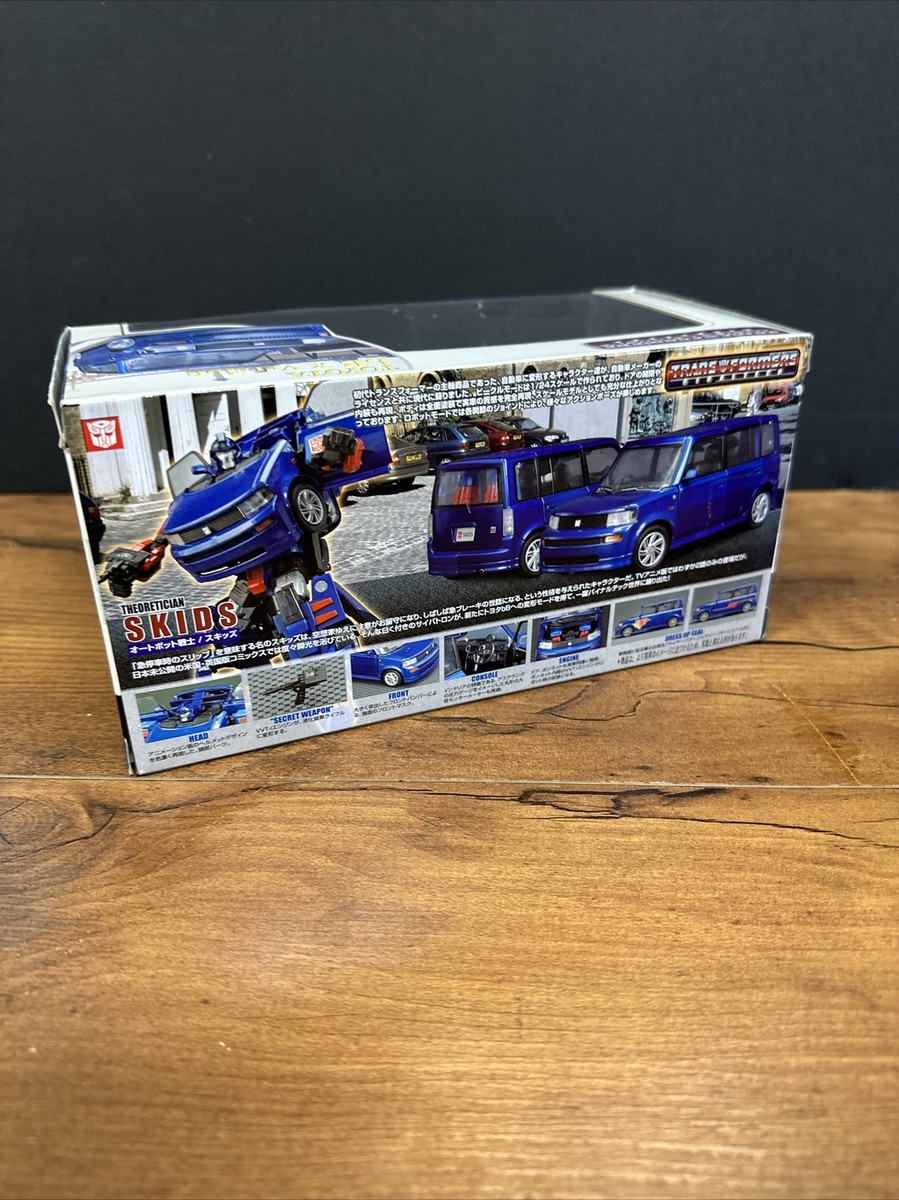 希少 トランスフォーマー トヨタ bB スキッズ BT16 BT-16 Toyota Scion bB Skids | Binaltech Transformers Figure