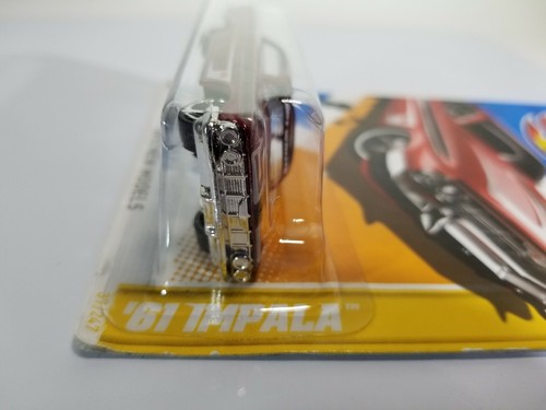 Hot Wheels Error '61 Impala Red w/Windshield Banner 2012 New Model New on Card - Picture 2 of 10