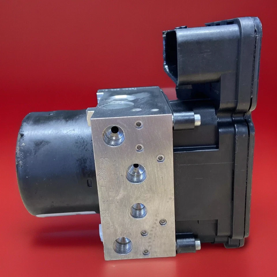 Módulo de bomba de freno ABS reacondicionado 2011-2015 Volvo V60 S60 | 31329137 Foto 3 de 4