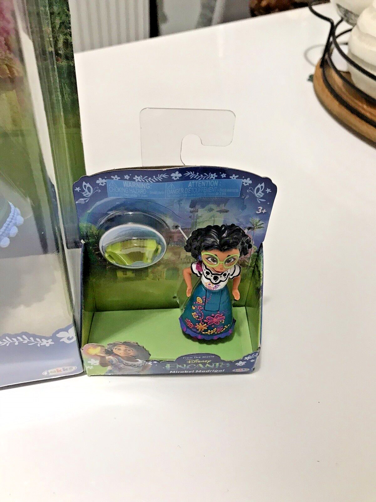 Disney - Muñeca Articulada Musical De Mirabel Madrigal Con Acordeón Encanto En Oferta Disney - Muñeca Articulada Musical De Mirabel Madrigal Con Acordeón Encanto - Imagen 10