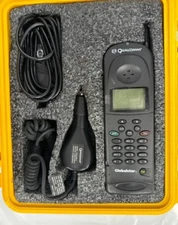 Qualcomm Globalstar GSP1600 Tri-Mode Satellite Phone .