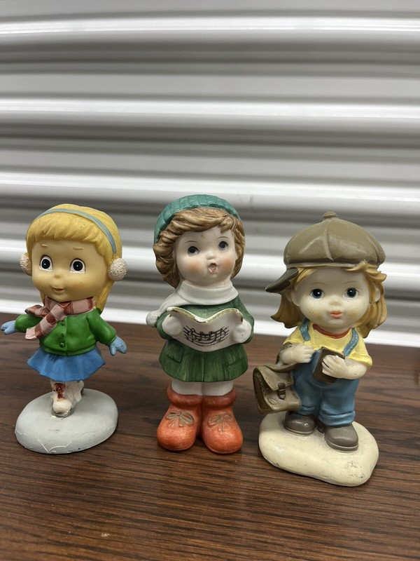 3 Vintage Figurines
