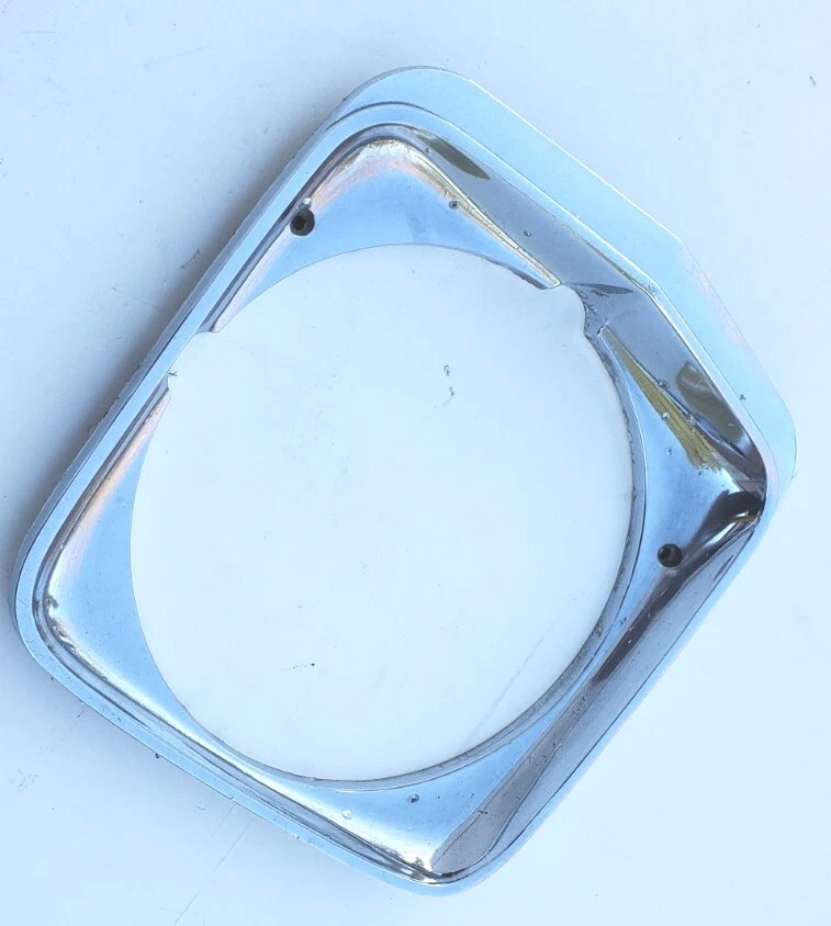 Bisel de faros Pontiac Grand Prix 1974 1975 Foto 3 de 4