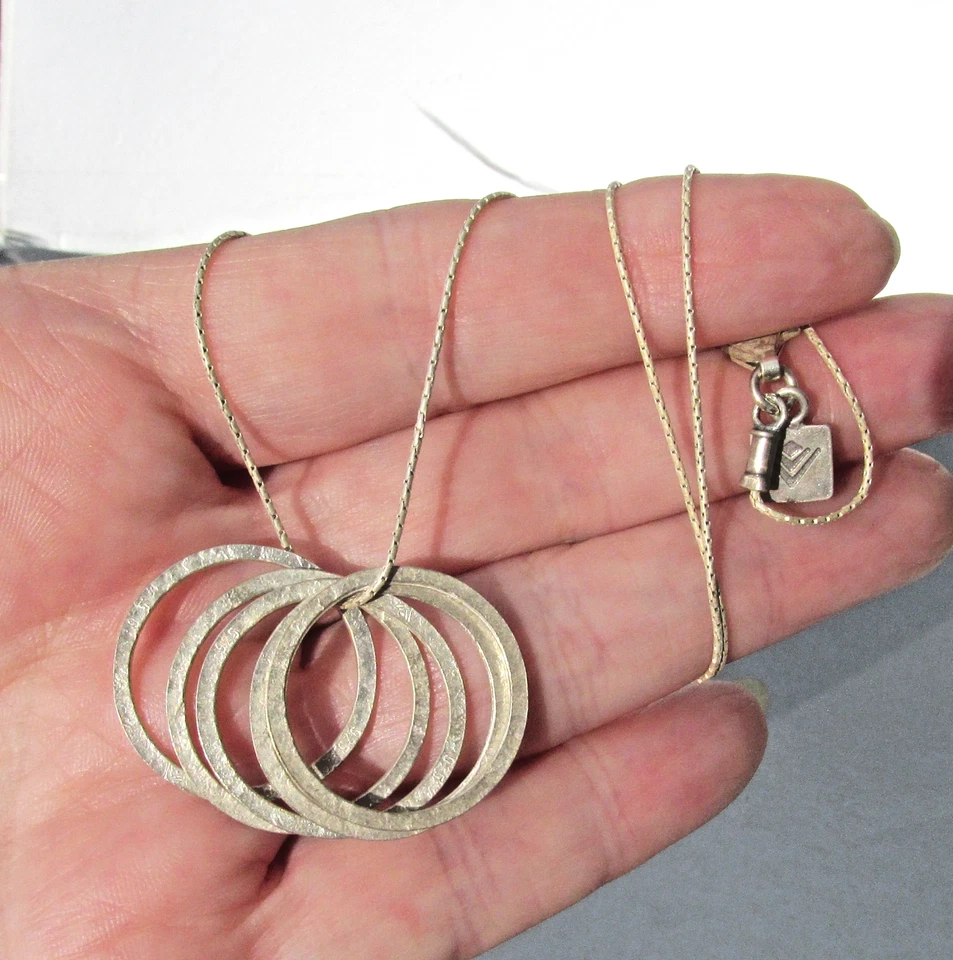 Retired Silpada Textured Sterling Silver 5 Ring Circle Charm Necklace N1534 - Image 3 of 4