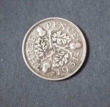 Great Britain Coin: 1931 King George V Silver (0.500) Threepence. Worn Condition