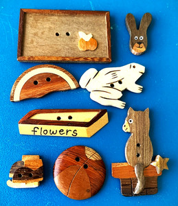 Realistic, Novelty Wood Buttons - Frog, Cat, Owl, Rabbit ++