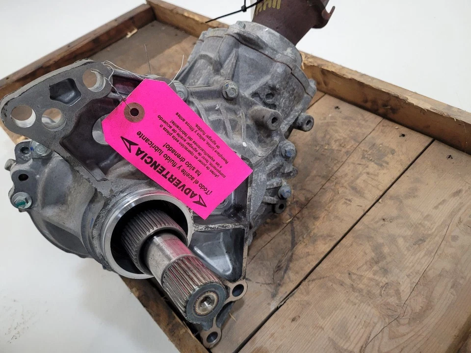  2015 2016 2017 GMC ACADIA Transfer Case VIN J 11th Digit Limited  - Image 2 of 4