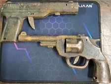 VTG Metal Wyandotte Water Cap Toy Gun Clicker Western Cowboys Toys
