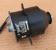 Lexus LS430, IS250, RC350, GS350 Radiator Cooling Fan Motor 16363-50040 Oem used