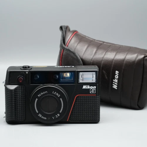 Near Mint Nikon L35 AF2 - point & shoot camera