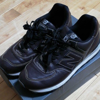 new balance sneakers leather