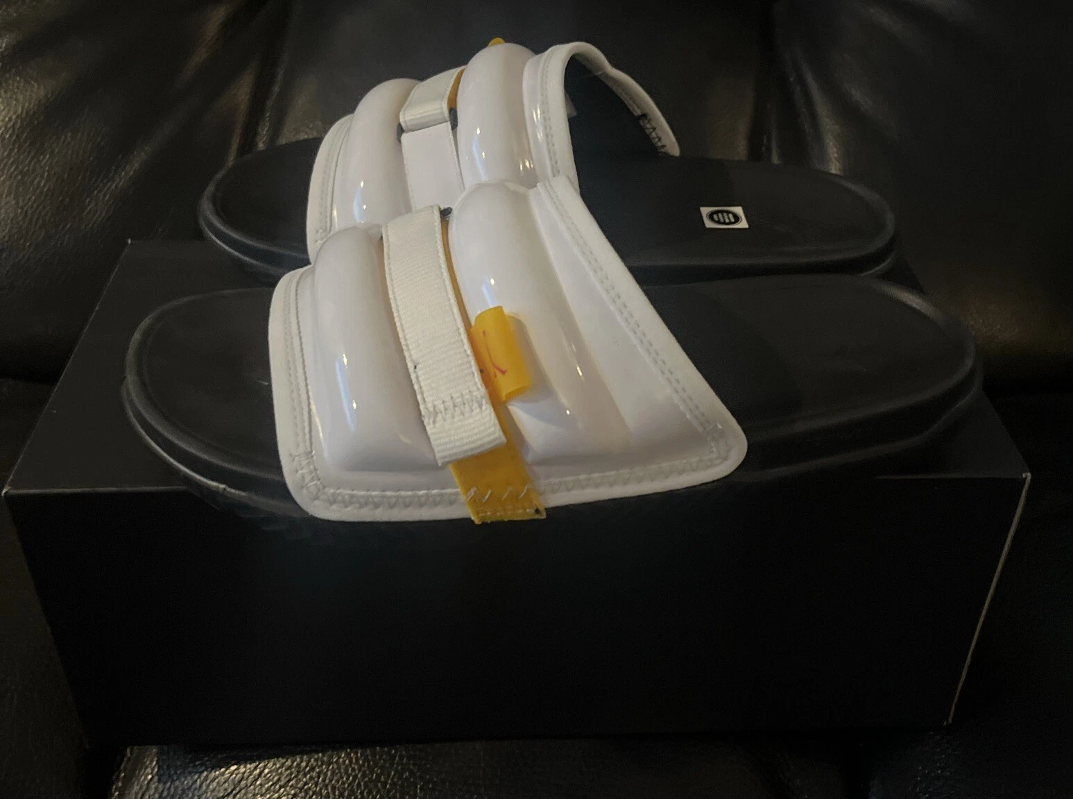 NUOVO Nike Air Jordan Taglia 12 Super Play Slide Slides Bianco Nero Uomo DM1683 170