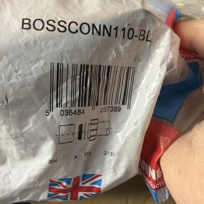 McAlpine BOSSCONN110T-BL Bodenrohr Bossverbinder - 110 mm x 11/4'' Auslass schwarz