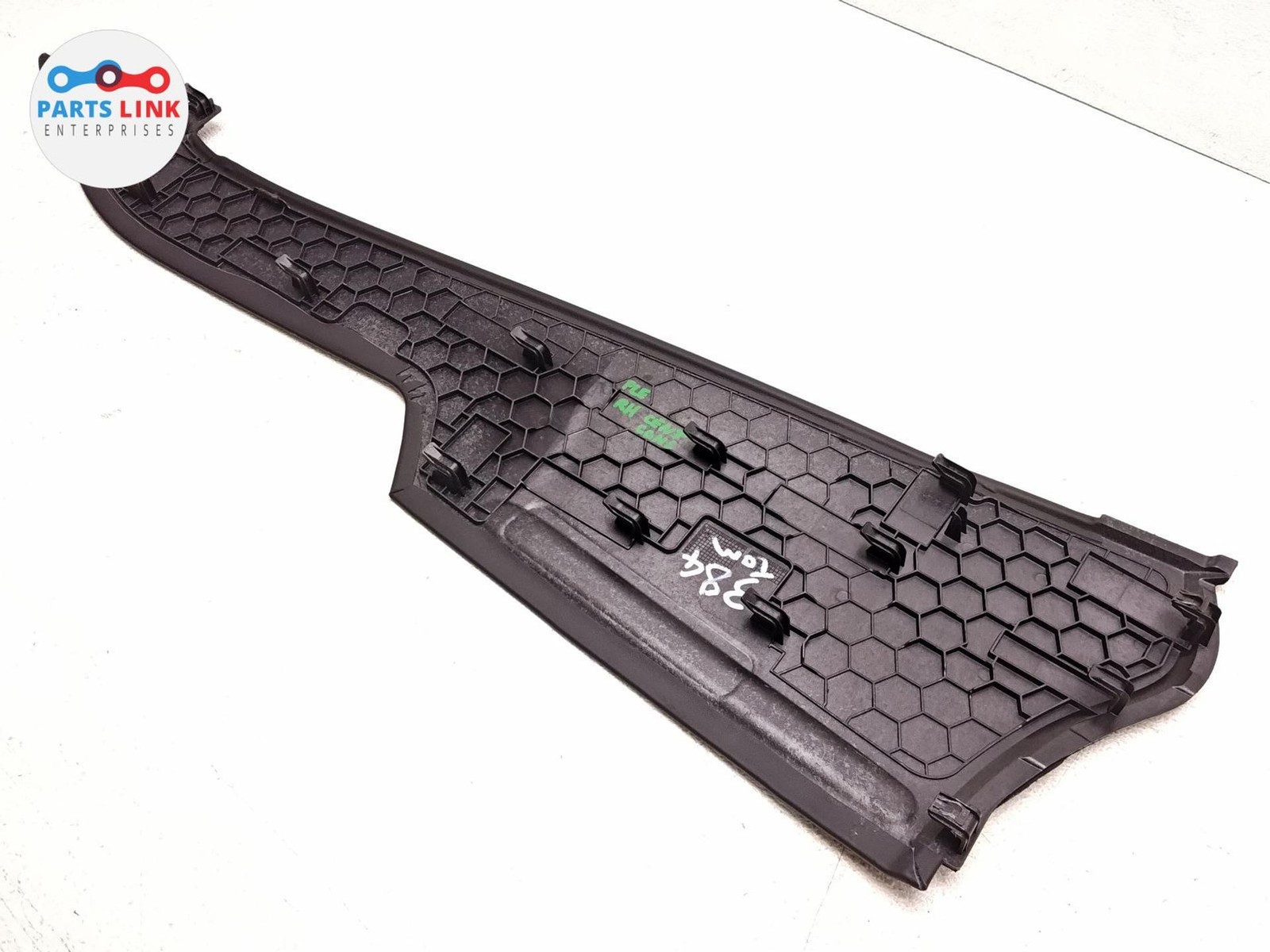 Bentley Bentayga 2016-2020 Right Center console trim panel