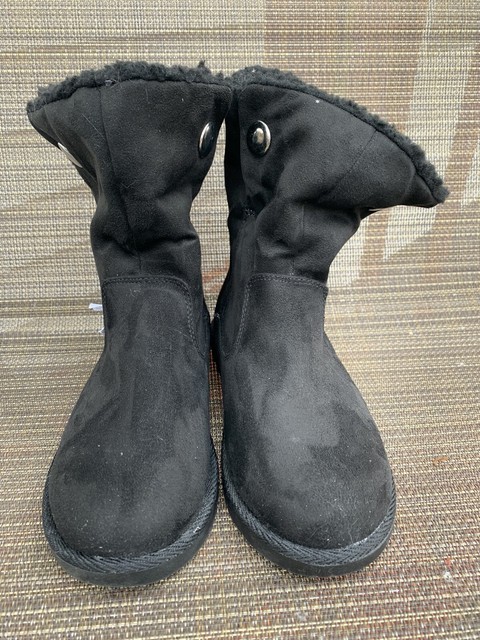 airwalk black boots